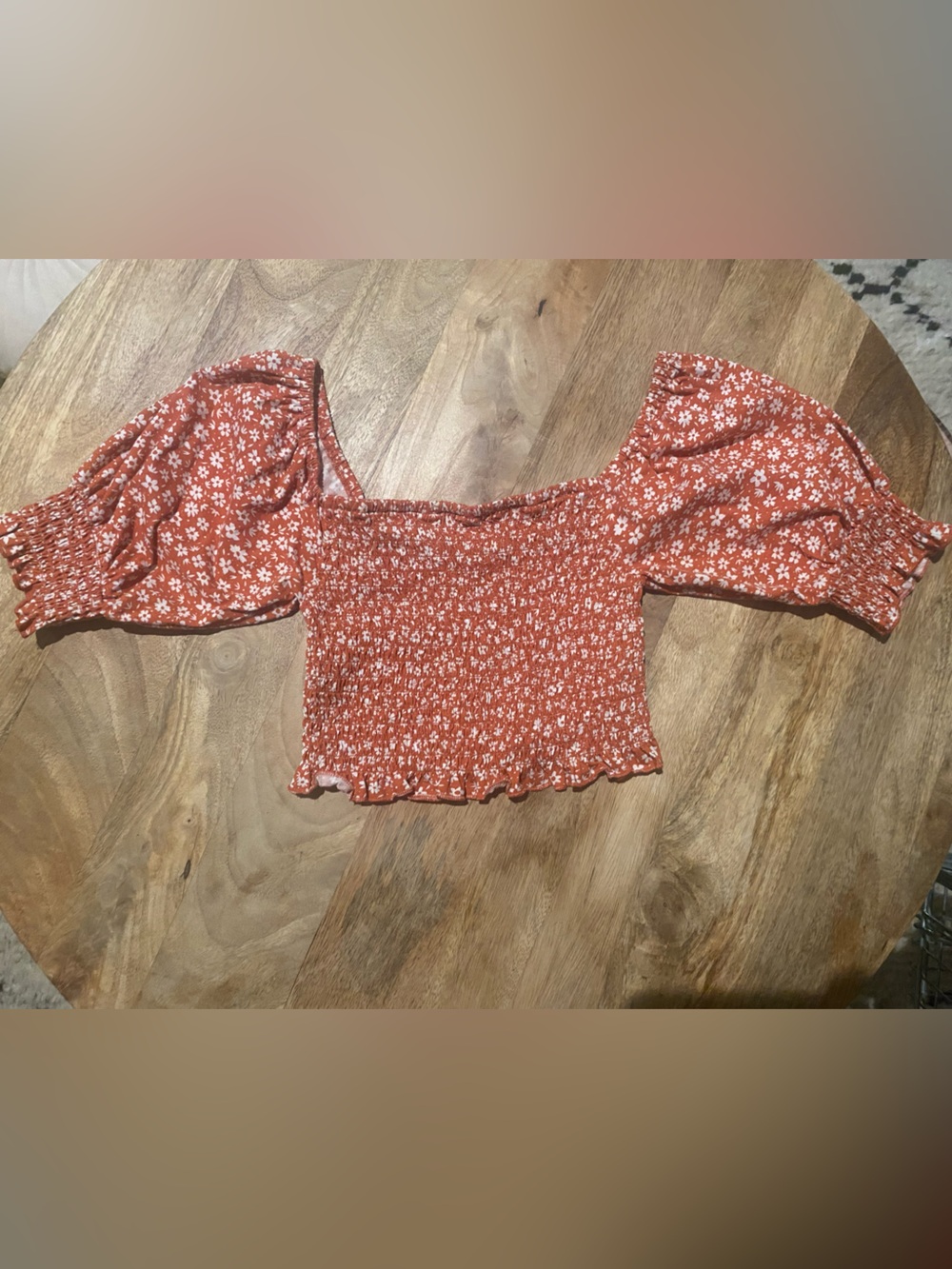 Billabong Pink and White Floral Smocked Crop Top